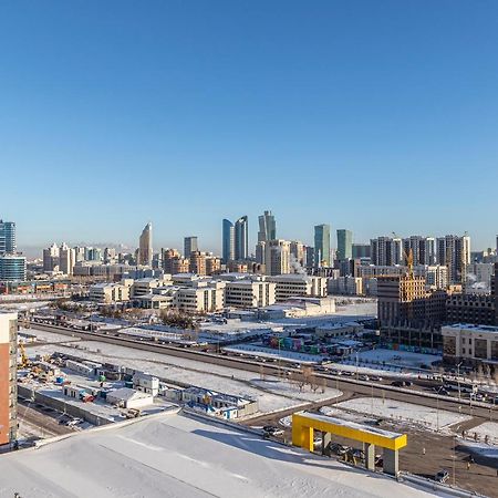 Квартира В Центре Города 15-Этаж Apartment Nur-Sultan  Exterior photo