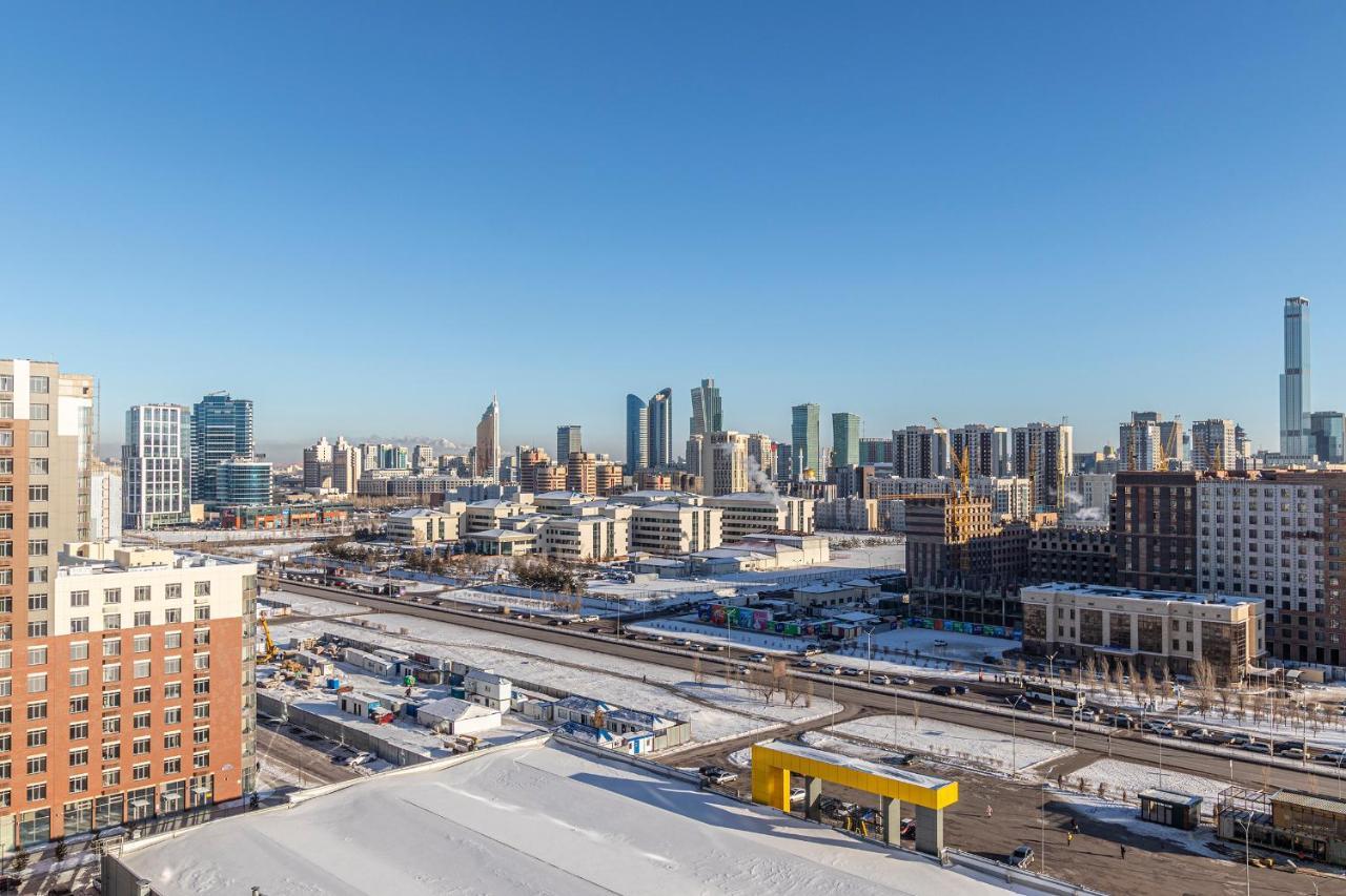 Квартира В Центре Города 15-Этаж Apartment Nur-Sultan  Exterior photo